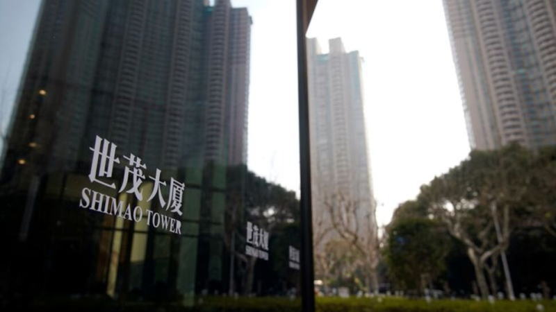 世茂集團(tuán)股價(jià)暴跌15%，此前收到新的清盤呈請