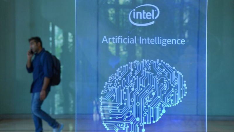 英特爾新CEO擬發(fā)動(dòng)面向AI的戰(zhàn)略變革，而Q1報(bào)告表明該公司相關(guān)基礎(chǔ)十分薄弱