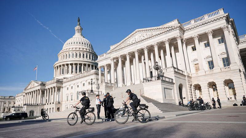 隨著眾議院通過特朗普稅改法案，30年期美債收益率飆升至5.14%