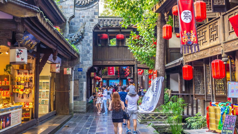端午節(jié)假期旅行支出遠(yuǎn)低于疫情前水平，表明消費(fèi)復(fù)蘇仍脆弱