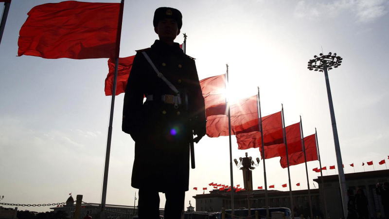 中國表示，面對美國“霸凌”行徑，將捍衛(wèi)自身利益