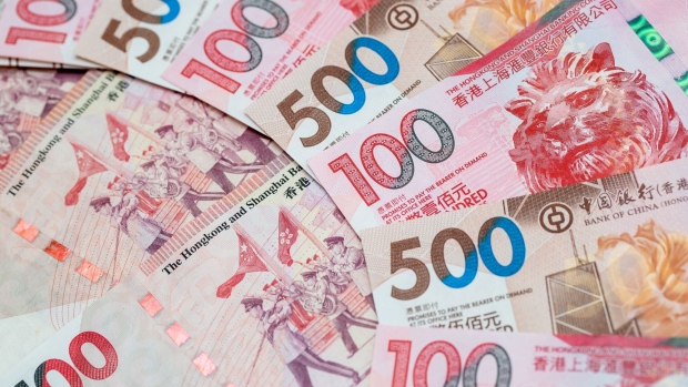 隨著紅籌股急劇回調(diào)，香港銀行間同業(yè)拆借利率暴跌