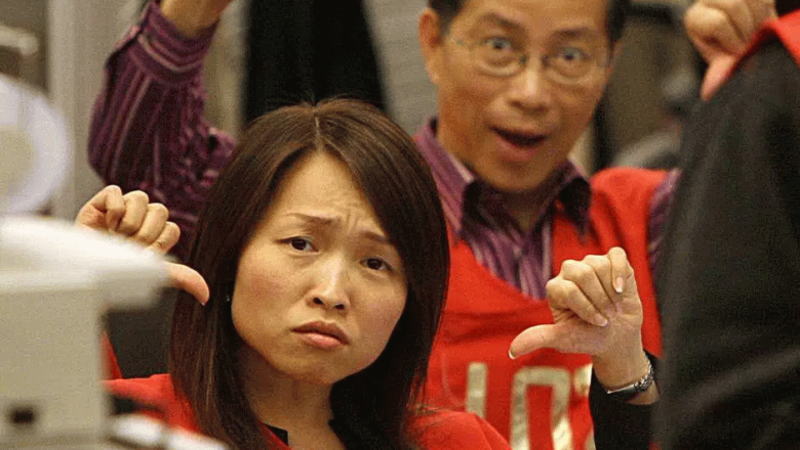 特朗普兩個帖子使總體貿易談判前景更加不可測，恒指與美國股指期貨同步下跌